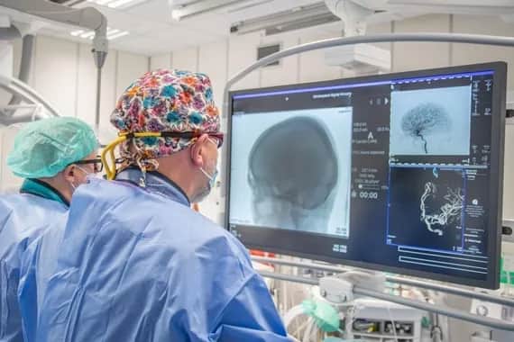 Neurochirurg Maciej Miś - gdzie przyjmuje i jak umówić wizytę?