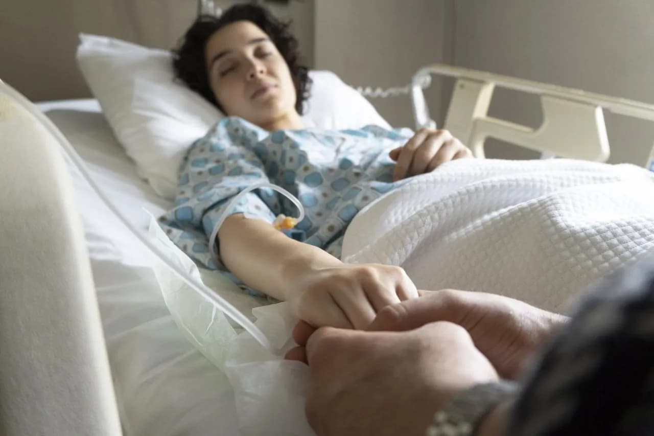 Co czuje człowiek w śpiączce? Zaskakujące uczucia i doświadczenia