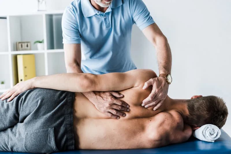 Jak często rehabilitacja kręgosłupa? Kluczowe informacje dla pacjentów